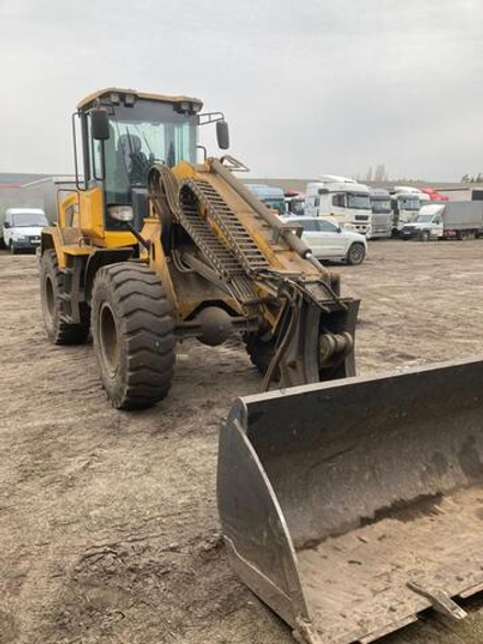 Bull SL300 Фронтальный погрузчик SL300T (Дизельный, 6,0 л, 98 л.с., АТ)