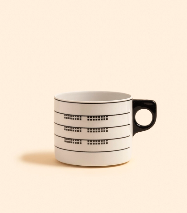 Кружка — Красное знамя, с автографом | Антихрупкость