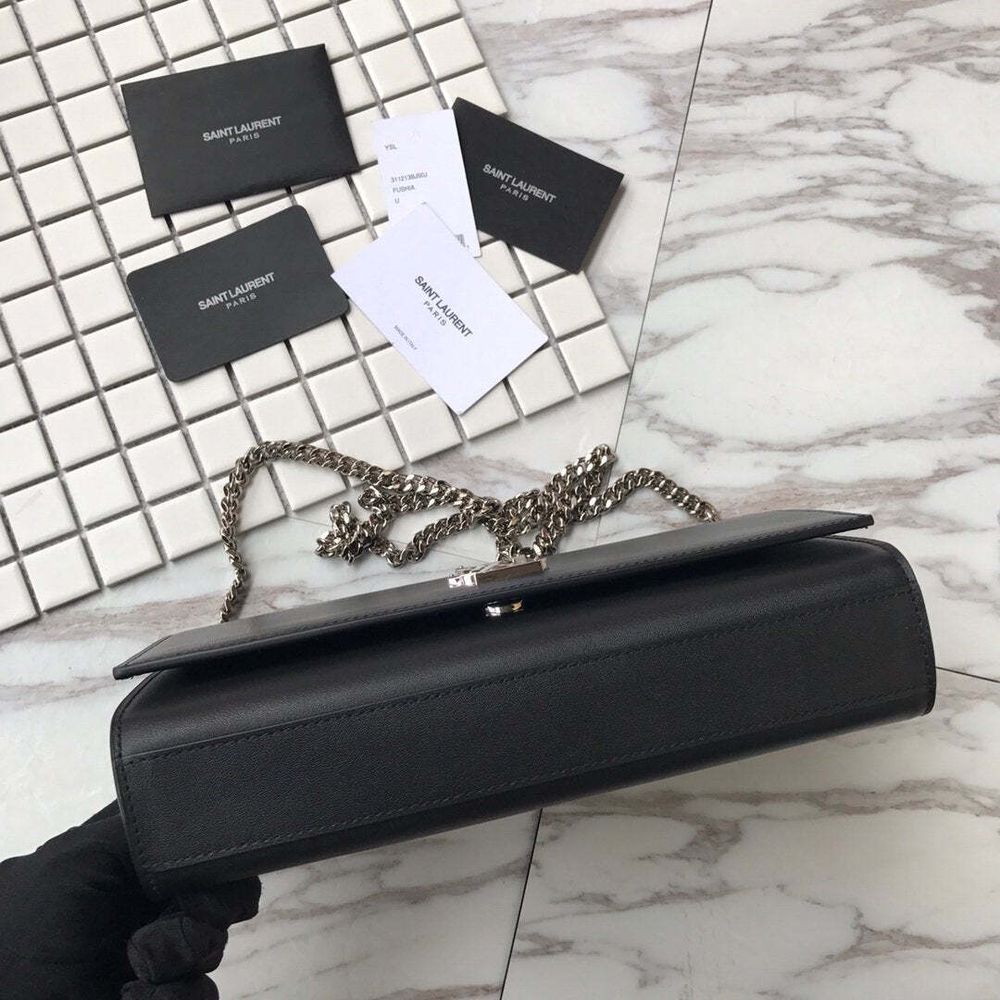 Yves Saint Laurent Kate 24 cm