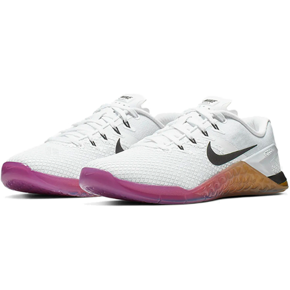 Nike Metcon 4 Нескользящие Легкие Низкие Кроссовки для Тренировок Женские Белые Фиолетовые