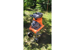 Садовый электрический измельчитель DAEWOO DSR 2700E