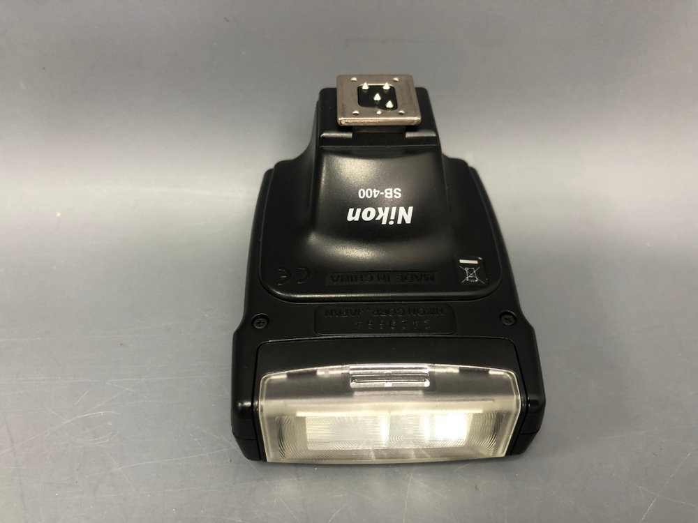 Nikon Speedlight SB-400
