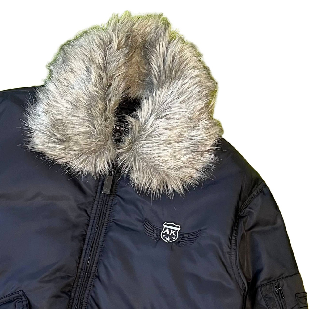 Бомбер Autentic Style