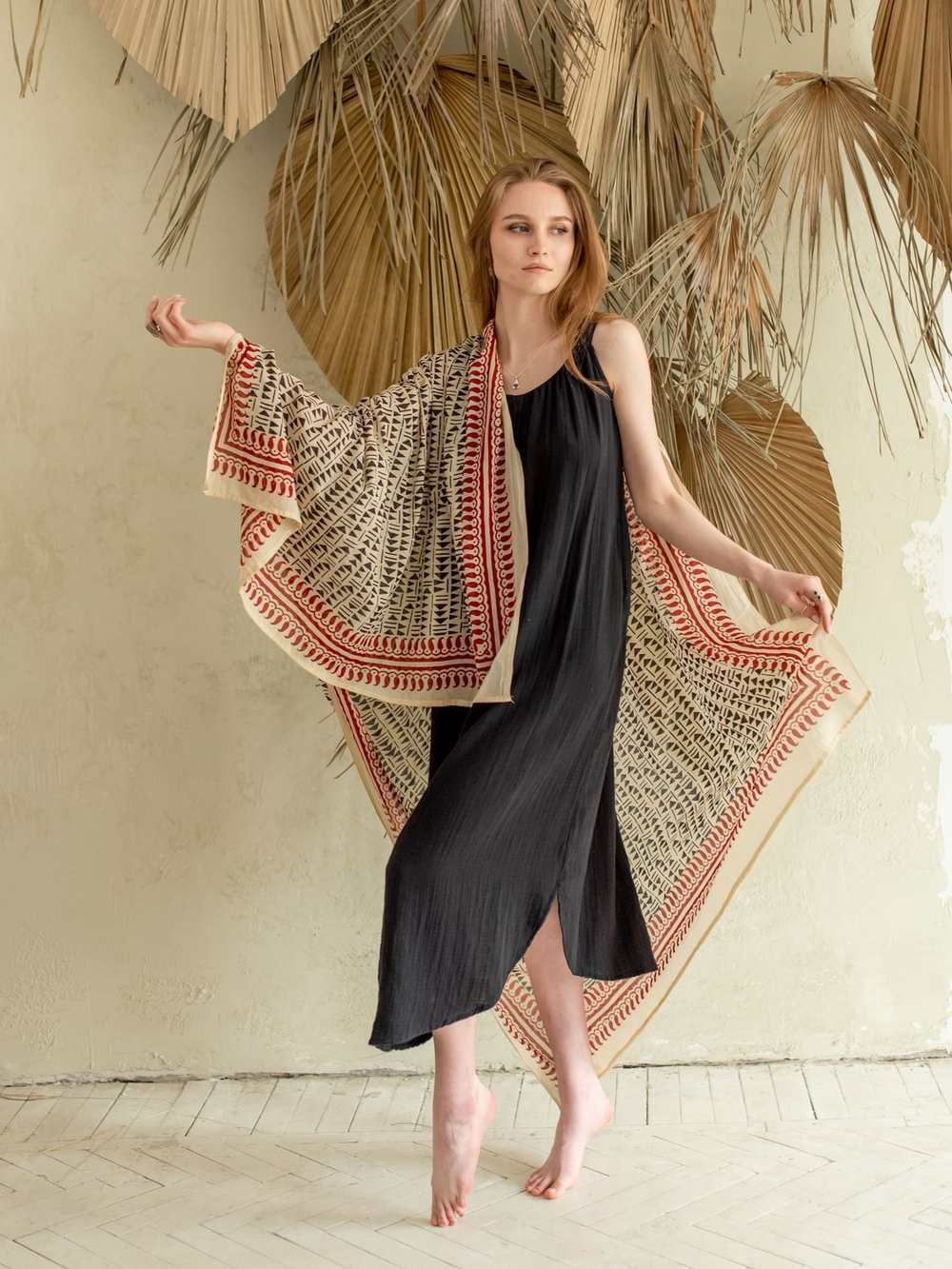 Легкий шарф-платок