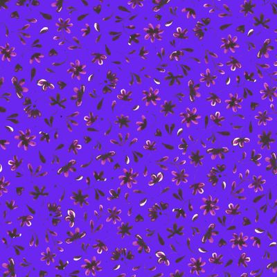 Цветочки на фиолетовом фоне