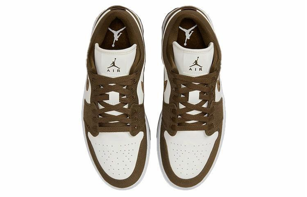 Кроссовки Jordan Air Jordan 1 Low Se "Light Olive" (Женская размерная сетка)