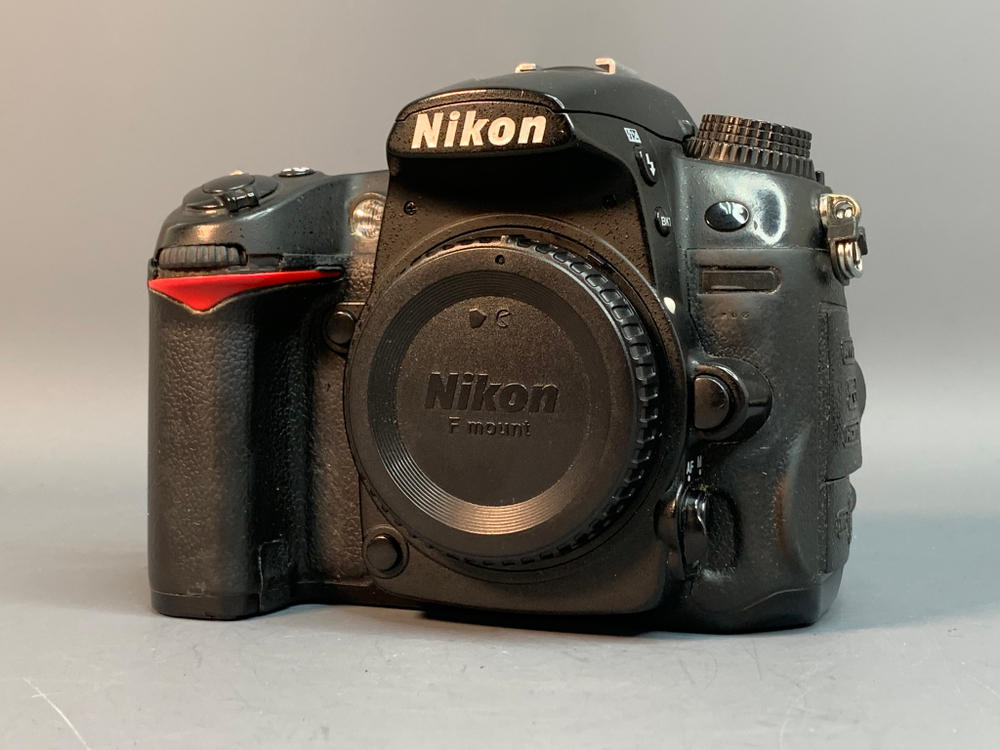 Nikon D7000 Body нерабочий