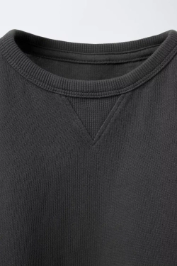 ZARA КОМПЛЕКТ ИЗ ОДНОТОННОЙ ФУТБОЛКИ И ШОРТОВ-БЕРМУДОВ, АНТРАЦИТОВО-СЕРЫЙ