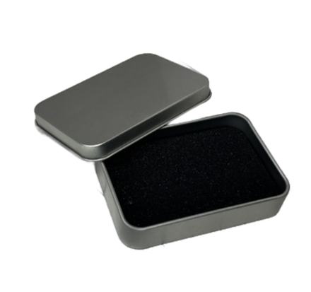 Коробочка подарочная металлическая 8×5.5 см