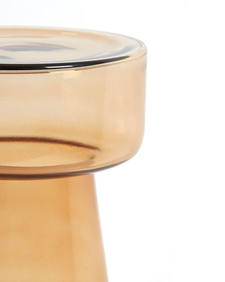 Охровый приставной столик “Флумс”