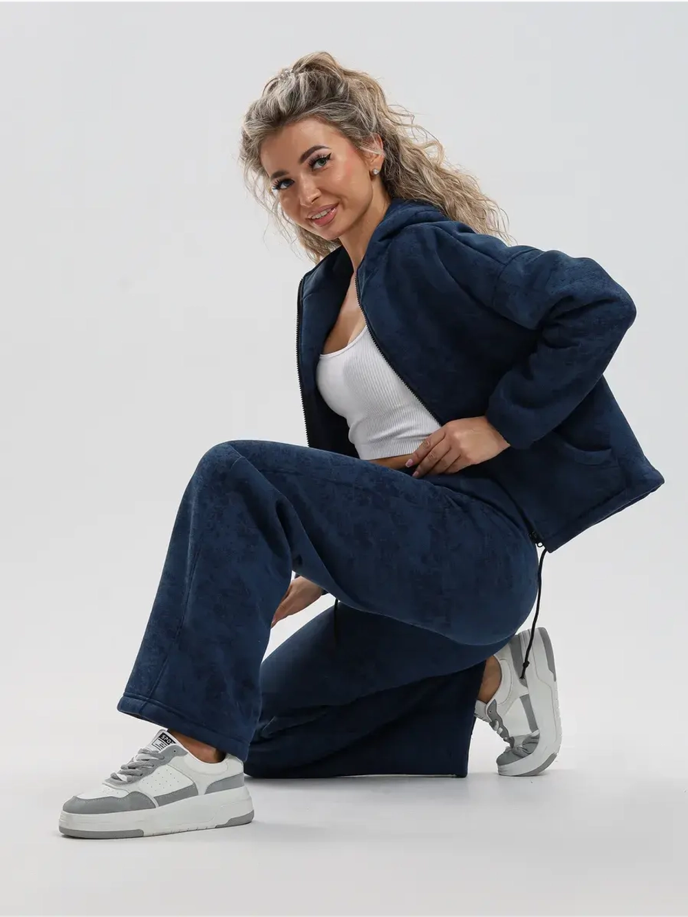 Костюм спортивный теплый с начесом на молнии