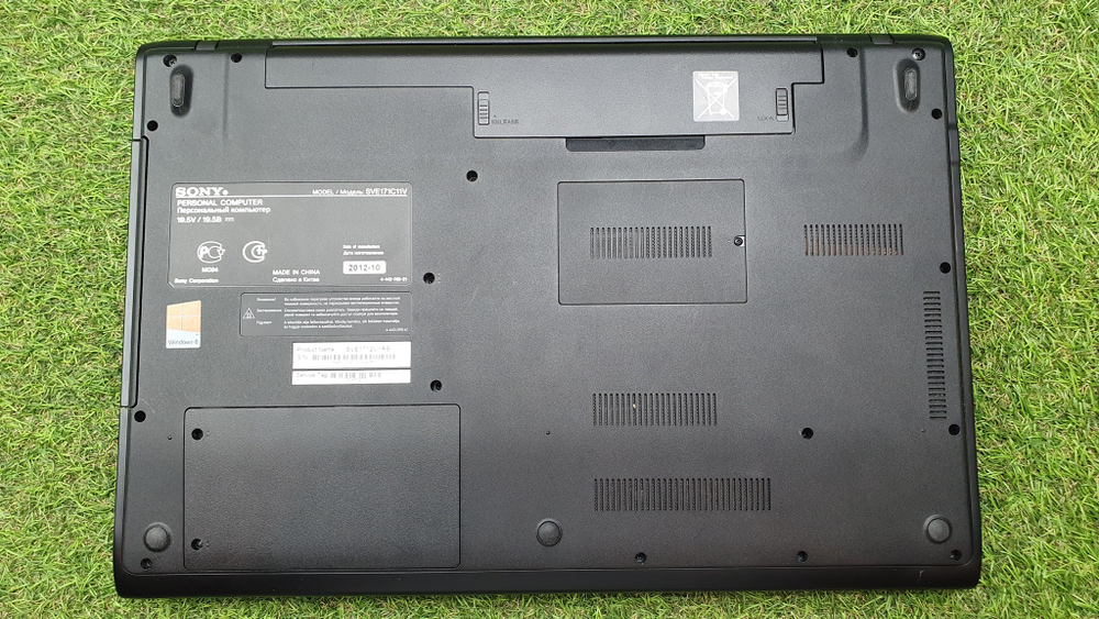 Ноутбук Sony i5/8 Gb/FHD/Sony VAIO SVE171  SVE-1712V1RB/Windows 7