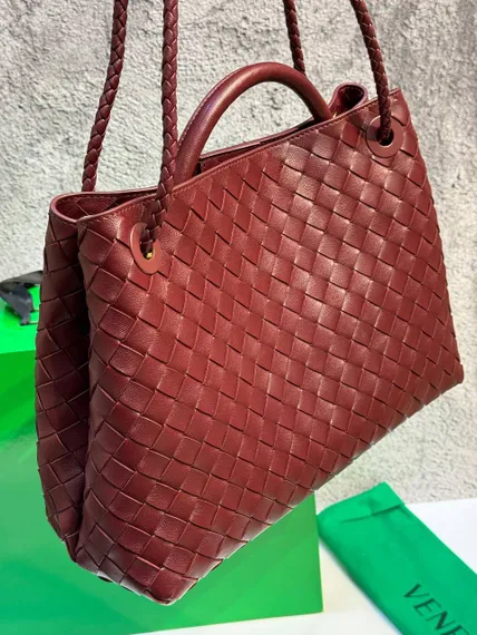 Сумка Bottega Veneta Andiamo бароло