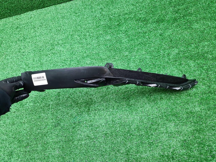 Накладка переднего бампера правая Lexus RX 4 19-22