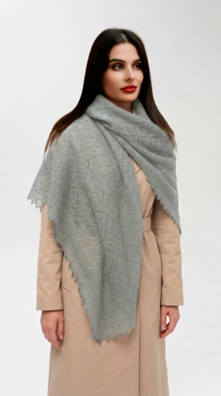 Оренбургский пуховый платок с шелком АШ120-03 серый