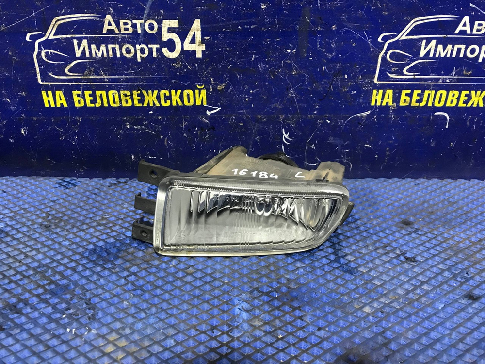 Туманка левая TOYOTA ARISTO 1997-2004