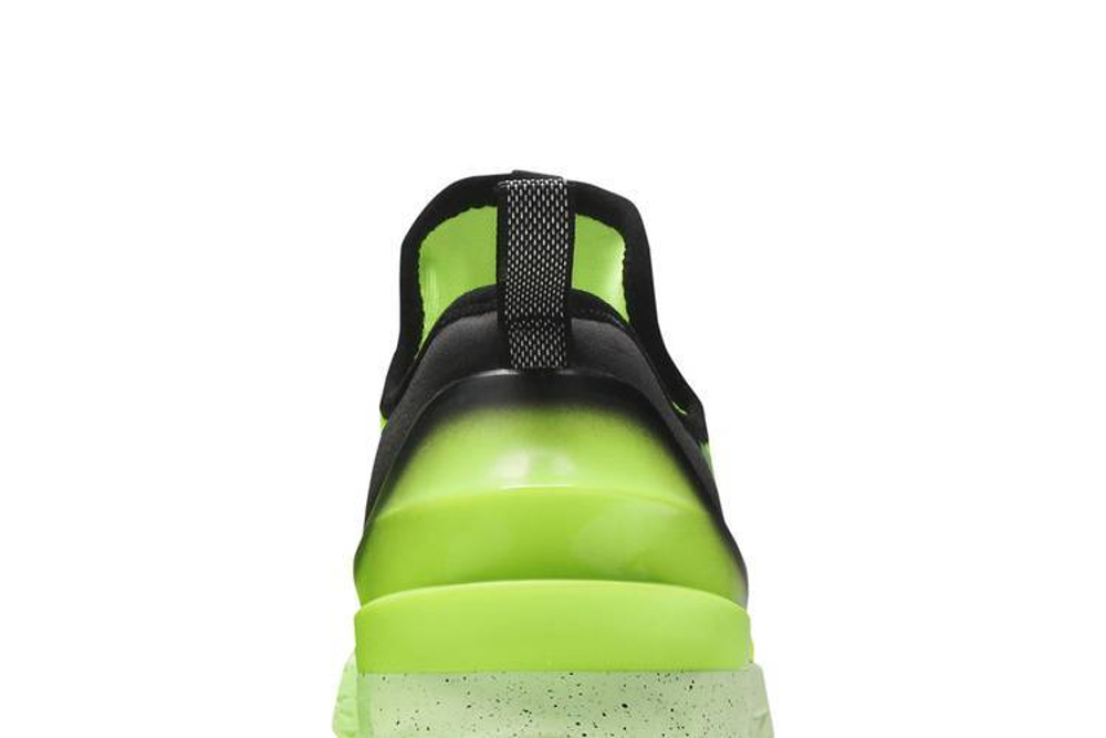 Кроссовки Jordan React Havoc