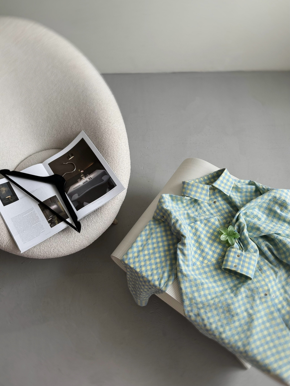 Рубашка с отстегивающимися рукавами в голубо-лаймовую клетку