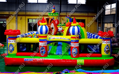 Коммерческий надувной батут "Сказочный замок", размер 11*7*5 м.