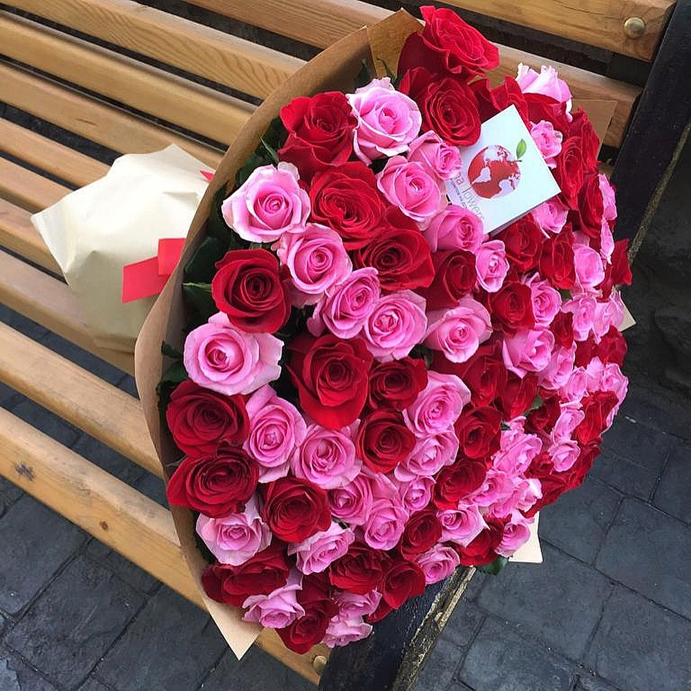 Букет из 101 розы (Красные и розовые)