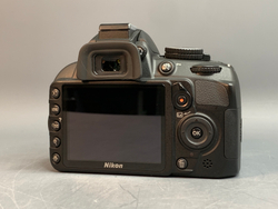 Nikon D3100 Kit 18-55mm 564 кадров