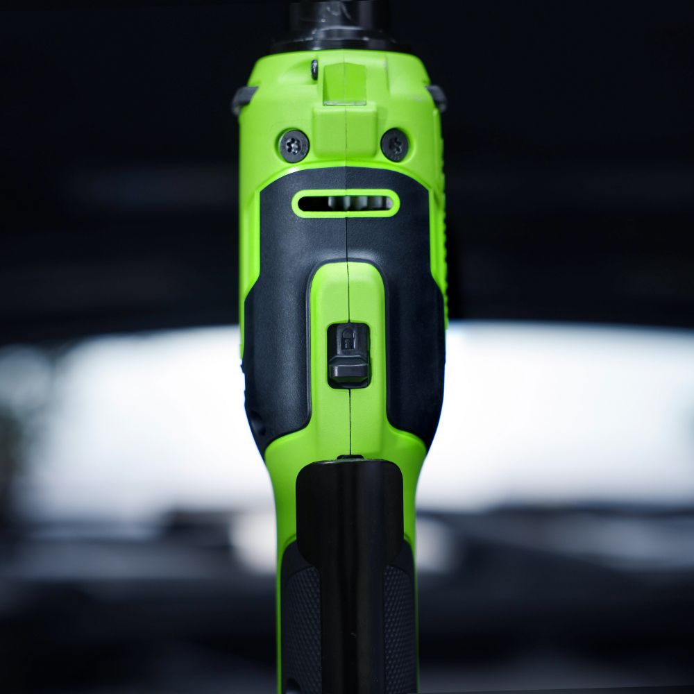 Гайковерт-трещотка Greenworks GD24RWX удлиненная, 24V, бесщеточная, 1/2", 80Нм, редуктор 170 мм, без АКБ и ЗУ с сумкой (3804207)