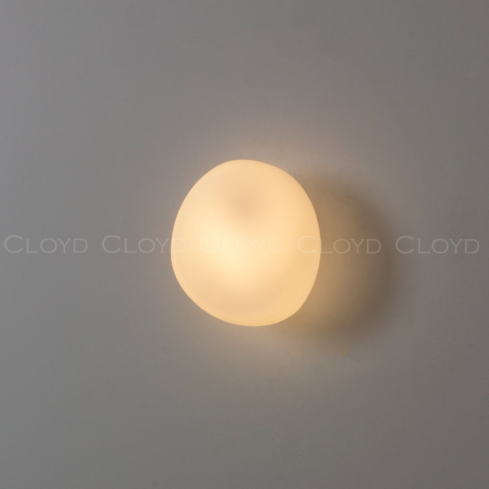 Бра Cloyd GEROLL W1 / шир. 22 см - латунь - белое стекло (арт.20361)