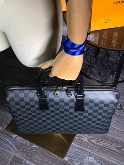 Портфель Louis Vuitton