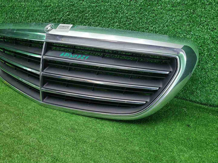 Решетка радиатора Mercedes E W213 (2016-2021)