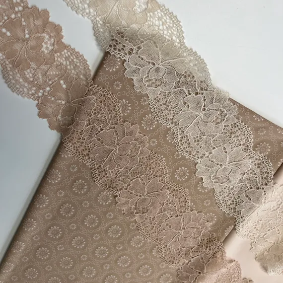 Кружево эластичное бежевое 5 см
