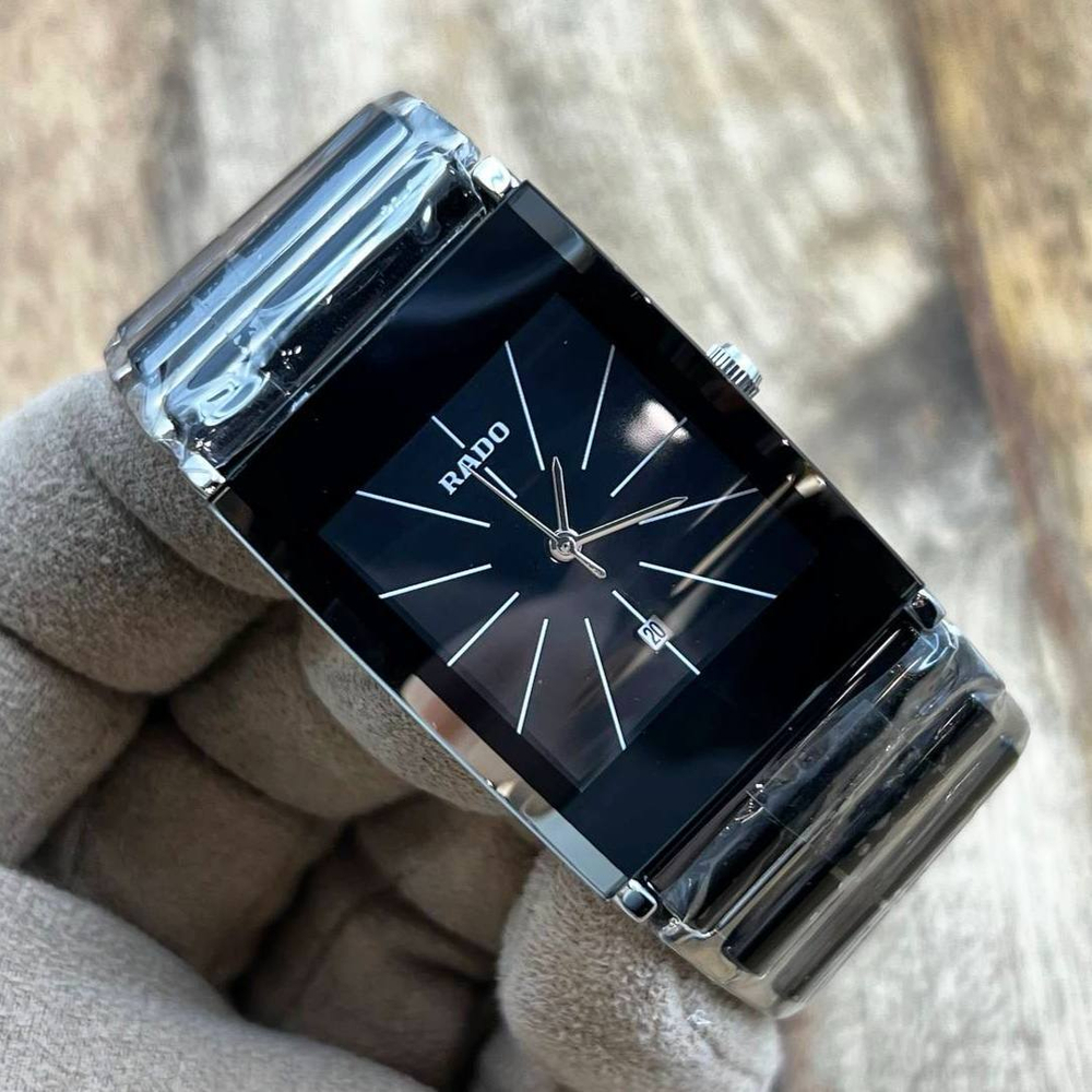 Часы Rado