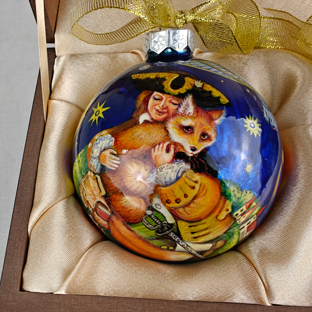 Набор новогодних шаров с ручной росписью "Маленький принц" и "Красная шапочка" в футляре