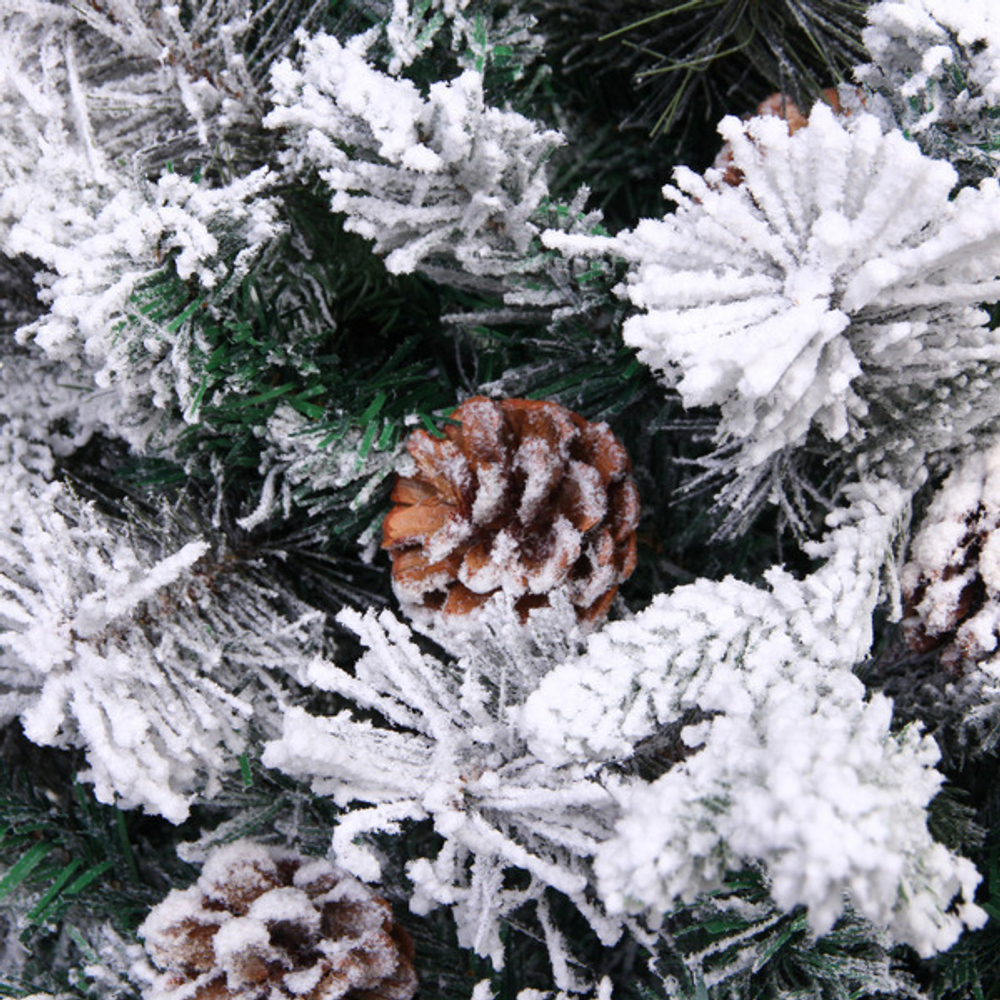 Елка «Заснеженная принцесса» 150 см, ПВХ, леска, резина с белым напылением (559 веток)