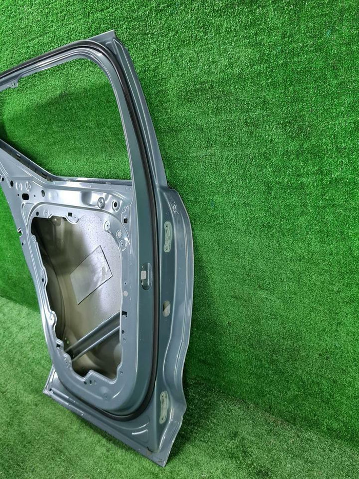 Дверь задняя левая Volvo XC40 (2017-н.в.)