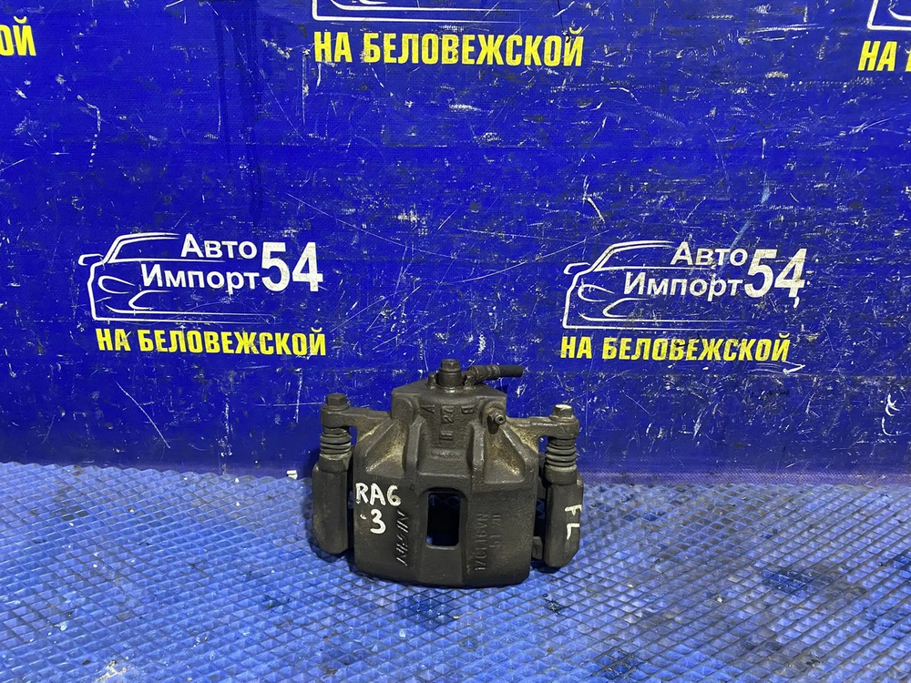 Суппорт тормозной передний левый Honda ODYSSEY 2001