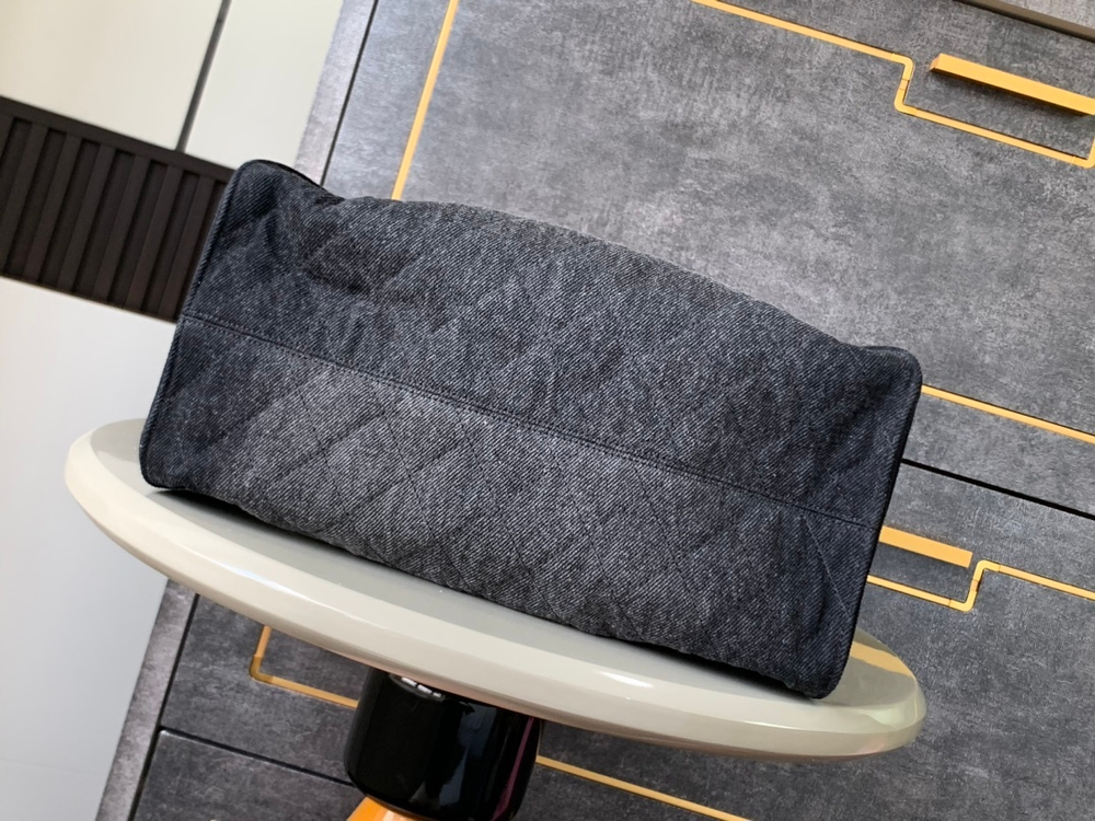 Chanel Bag 41 cm