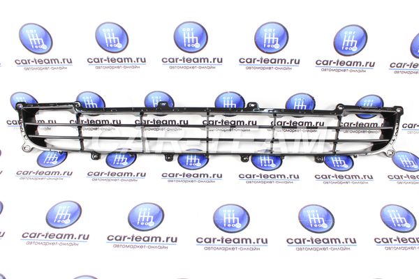 Нижняя решетка радиатора прямые линии на Лада Приора 2, черный лак