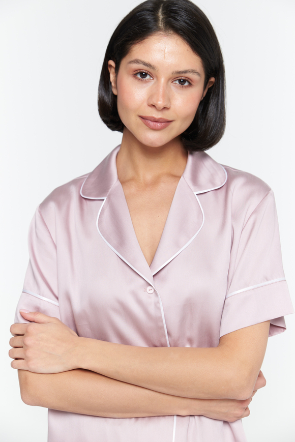 Блуза из тенселя с кантом розовый дым