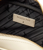 Кожаная сумка-мессенджер Patrizia Pepe - экрю(2B8985 L082)