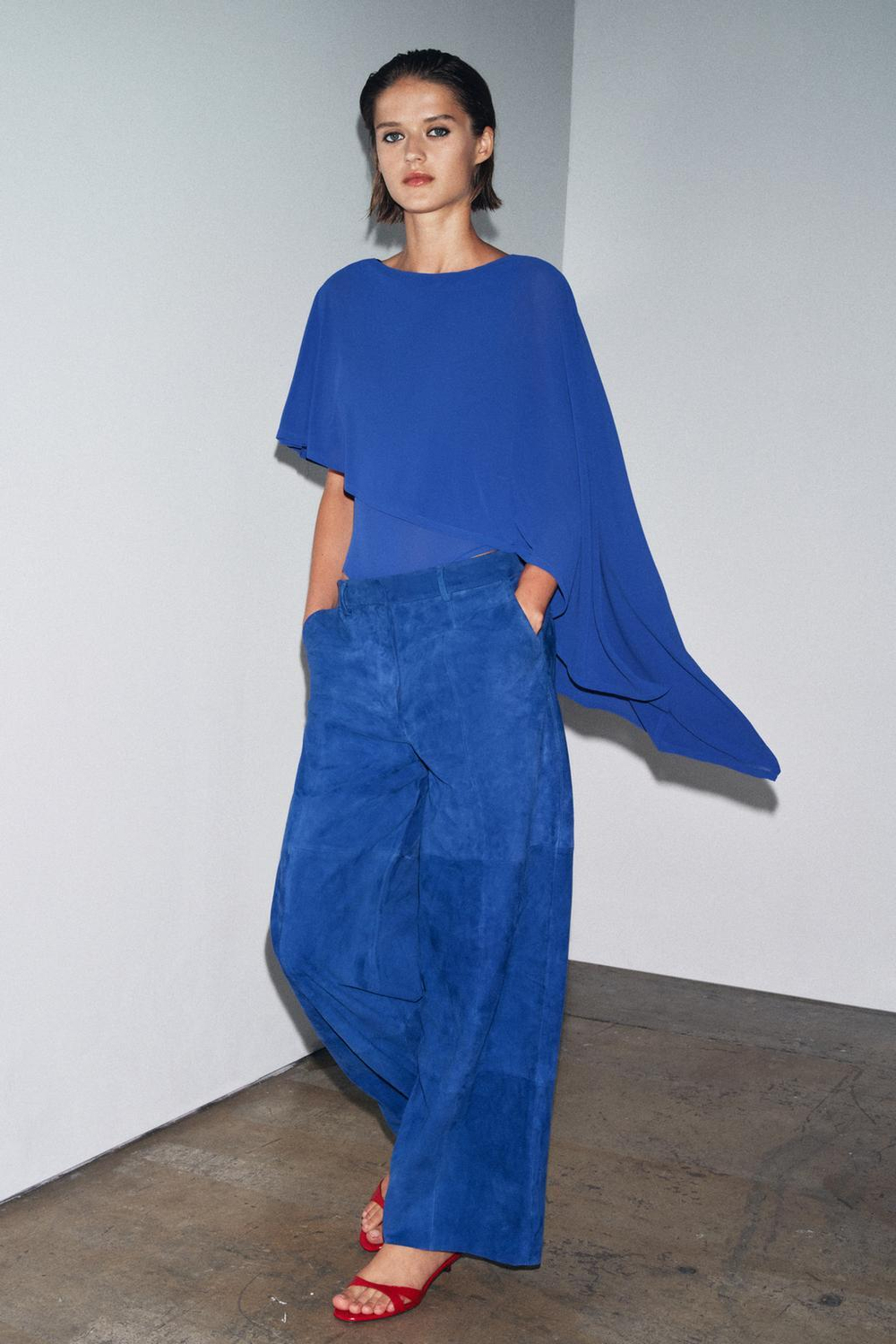 ZARA БОДИ С АСИММЕТРИЧНОЙ НАКИДКОЙ, СИНИЙ