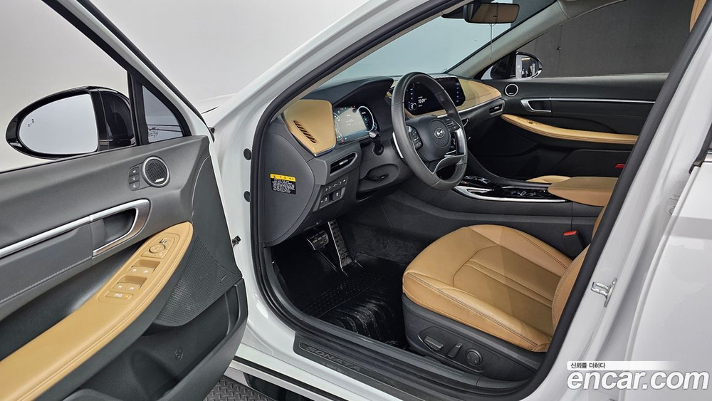 Hyundai Sonata (DN8) 1.6 Turbo (01.2020)