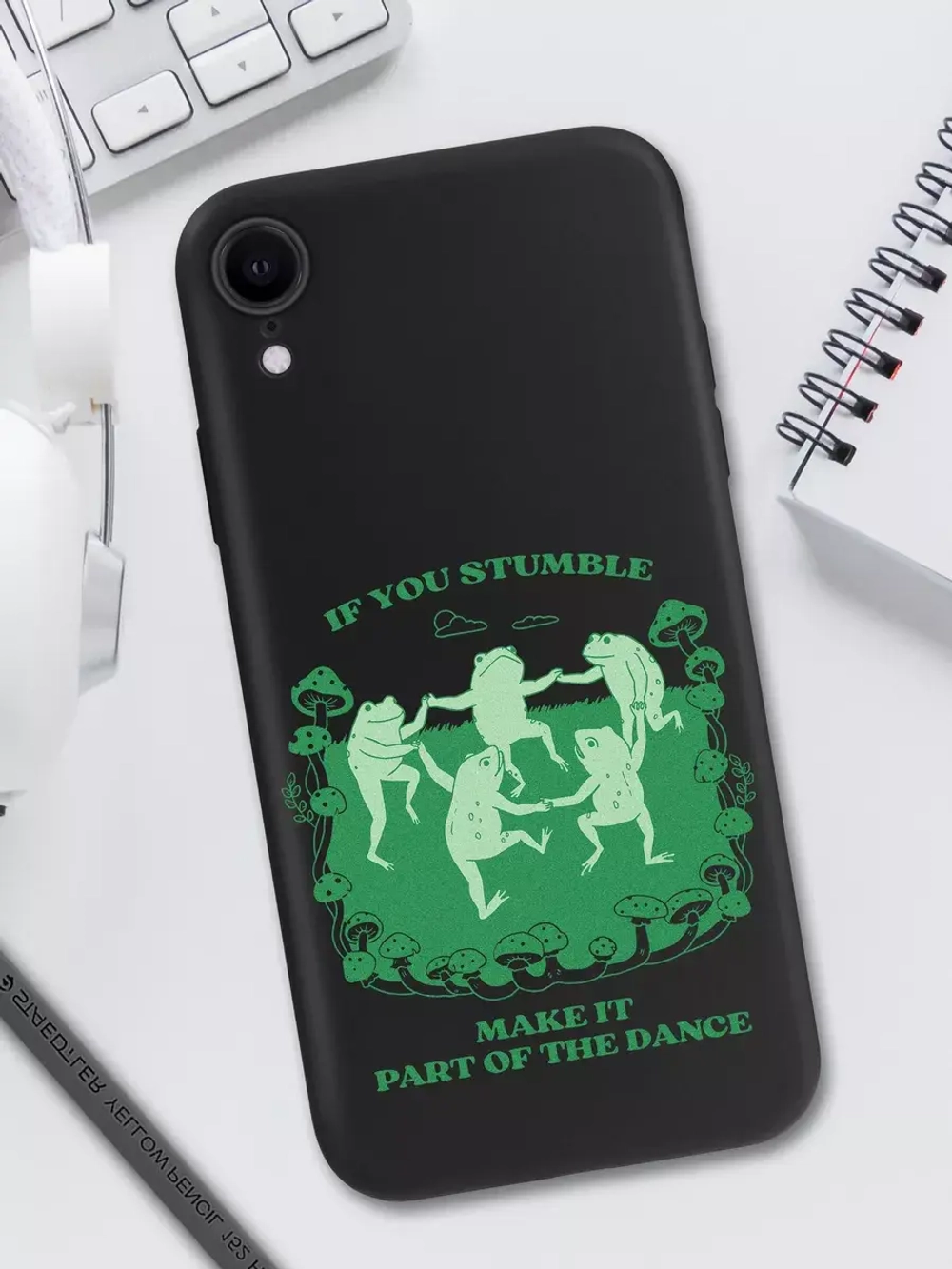 Чехол на iPhone Xr с принтом