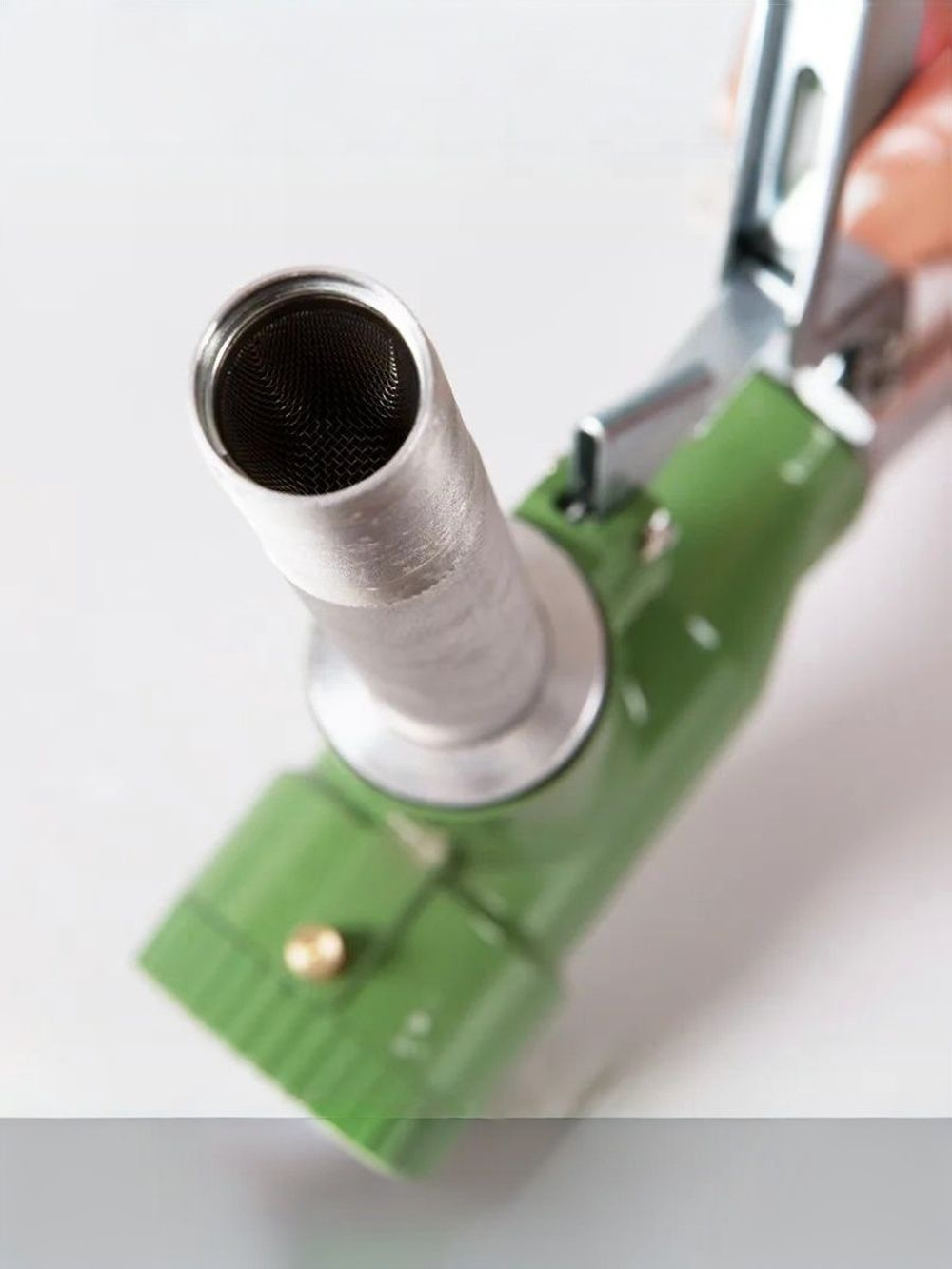 Пистолет топливораздаточный с механическим счетчиком 65л