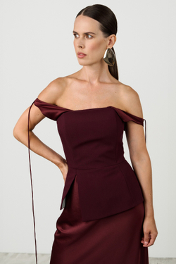 Платье макси с открытой спиной