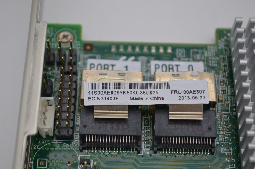 Контроллер IBM serveraid M5110 HBA 00AE807
