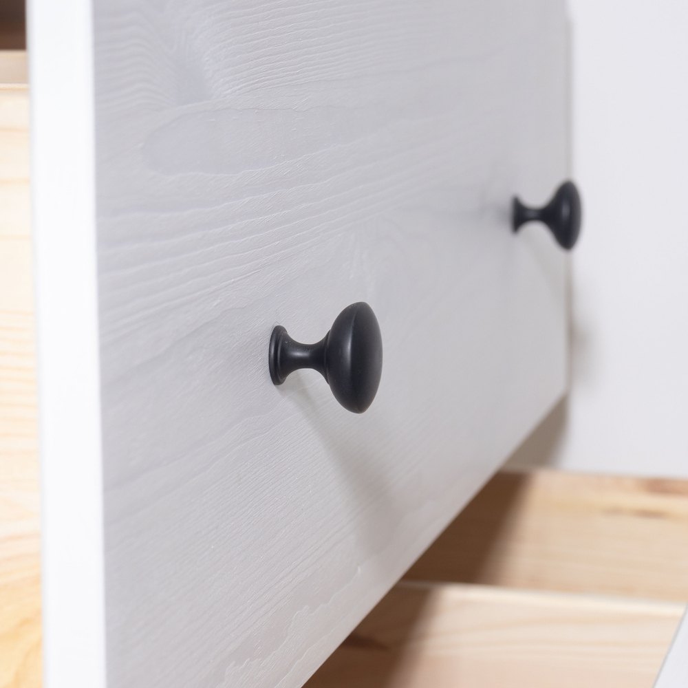 Белый деревянный комод Хермес с 3 ящиками с металлическими ручками, комод на ножках для игрушек, из массива дерева