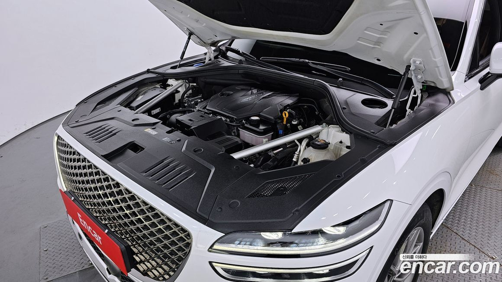 Genesis GV70 2.5T Бензин AWD (10.2022)