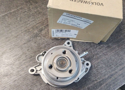Насос системы охлаждения 1.2 TSI 03F121004E
