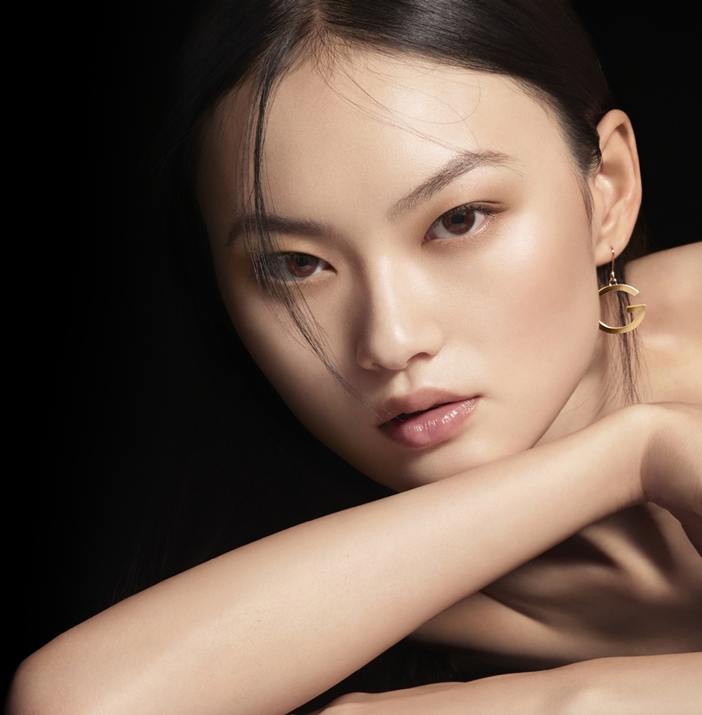 GUERLAIN Parure Gold Skin Control - Матирующий компактный тональный крем, 8,7 g