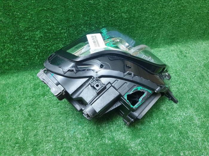 Фара правая Tank 500 (2021-н.в.) LED